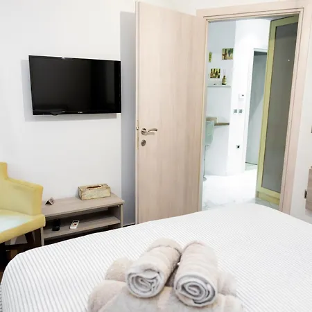 Aristotelous Forum - Center