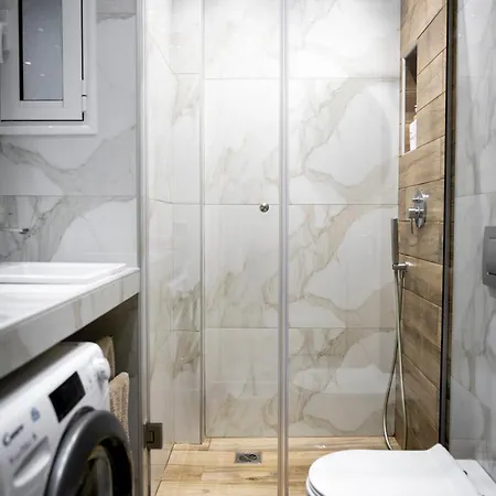 Daire Aristotelous Forum - Center *